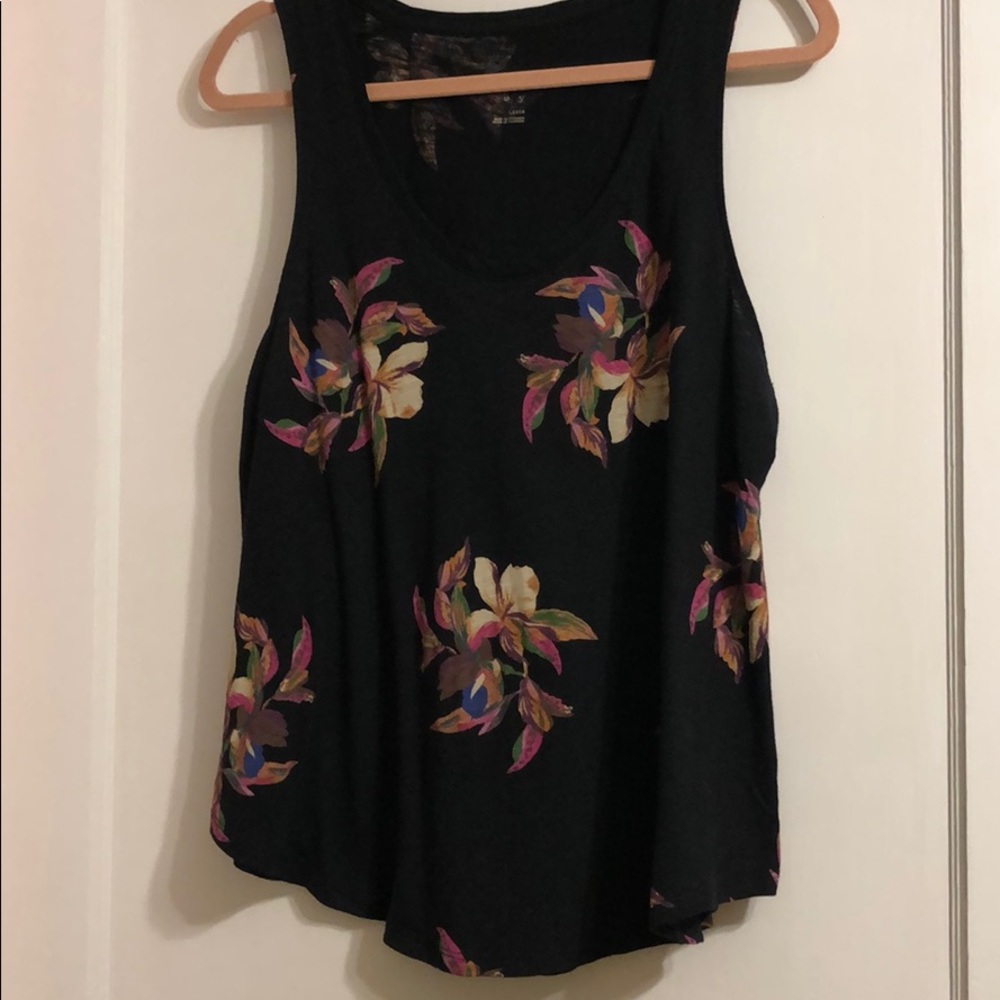 A New Day Black Short Flowered Tank